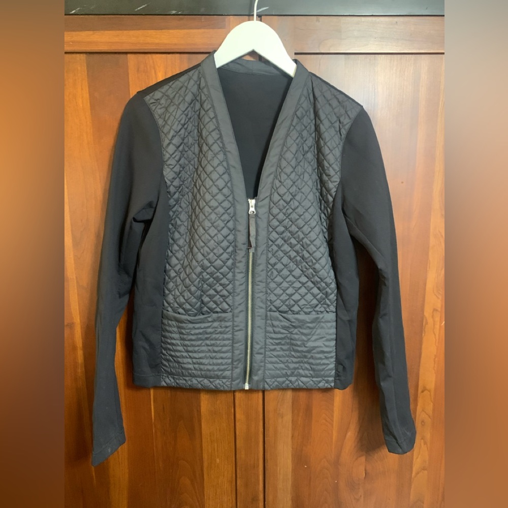 Lululemon Black Zipper Jacket